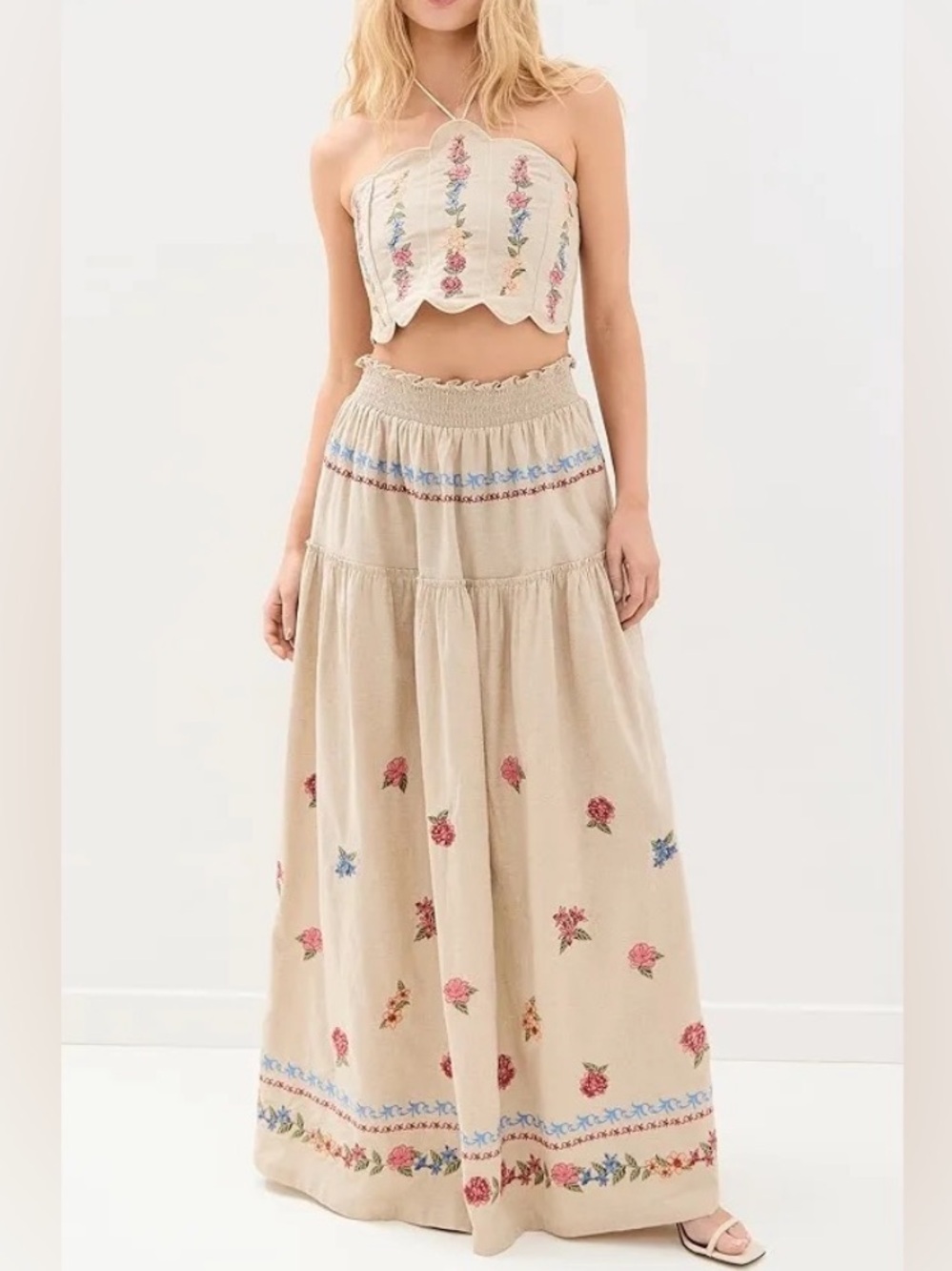 Agua Bendita Beige Embroidered Floral Tiered Maxi Skirt NWT Size Medium